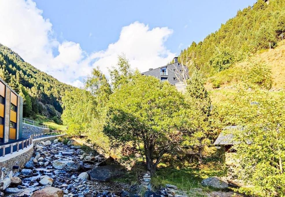 Unico Piso Colorido Y Divertido En Ransol - Increibles Vistas Al Rio Y Naturaleza - Ideal Familias L By Bonesvacances アンドラ・ラ・ベリャ エクステリア 写真
