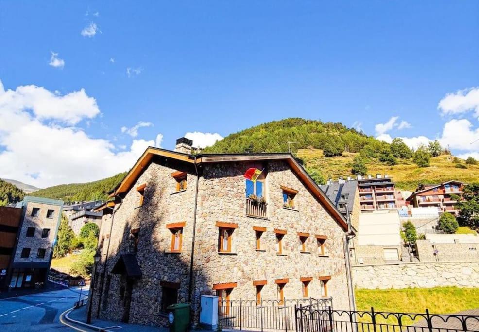 Unico Piso Colorido Y Divertido En Ransol - Increibles Vistas Al Rio Y Naturaleza - Ideal Familias L By Bonesvacances アンドラ・ラ・ベリャ エクステリア 写真