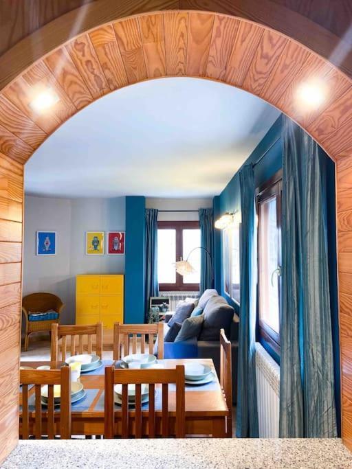 Unico Piso Colorido Y Divertido En Ransol - Increibles Vistas Al Rio Y Naturaleza - Ideal Familias L By Bonesvacances アンドラ・ラ・ベリャ エクステリア 写真